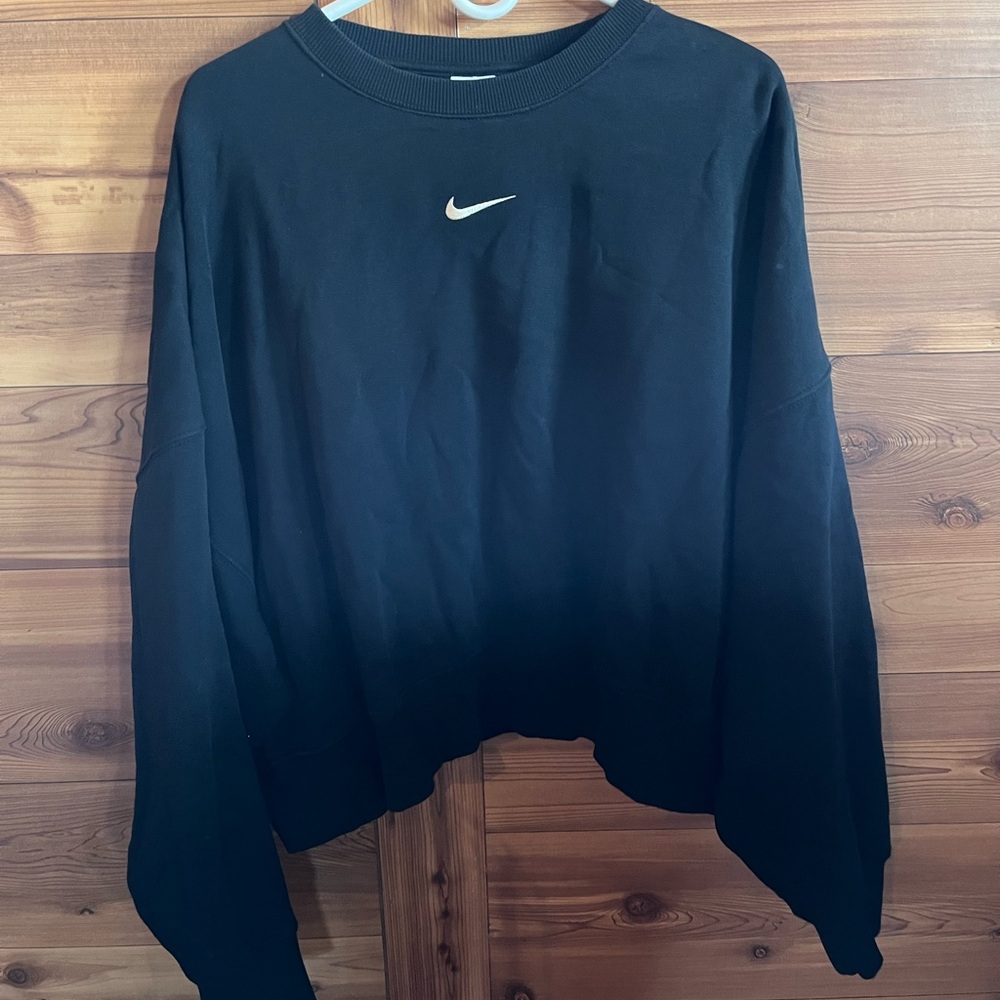 Nike Black Crewneck Sweatshirt